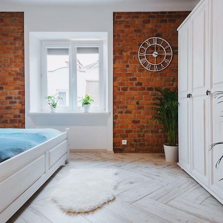 Brand New ! Lovely Apartment In The Fabulous Location Old Town Jewish Town Wawel Castle Красков Екстериор снимка