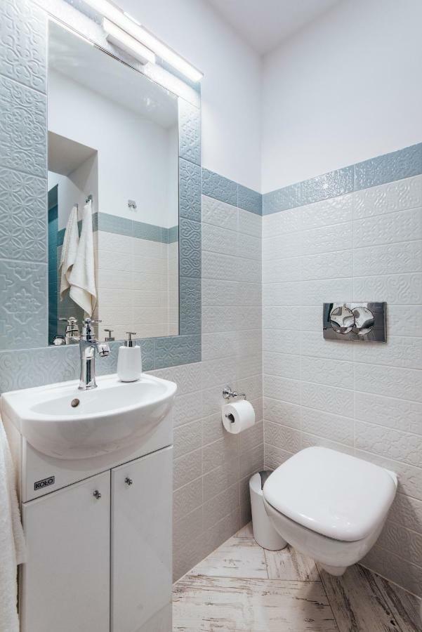 Brand New ! Lovely Apartment In The Fabulous Location Old Town Jewish Town Wawel Castle Красков Екстериор снимка
