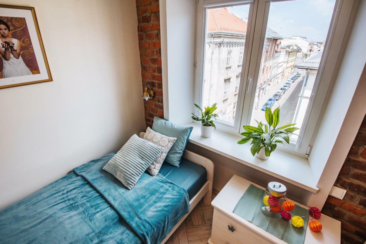 Brand New ! Lovely Apartment In The Fabulous Location Old Town Jewish Town Wawel Castle Красков Екстериор снимка